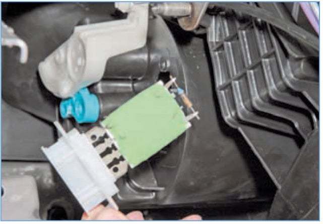 Прайс-лист на ремонт кондиционирования и печки Renault Logan