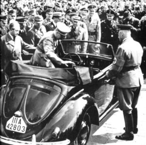 Ferdinand Porsche junior Hitler.jpg