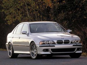 BMWM5-E39.jpg