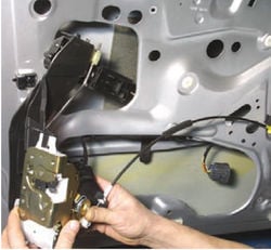 Ремонт личинки замка двери водителя Форд Фокус 2